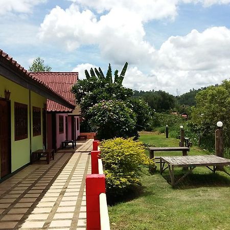 Umphangburiresort Luaran gambar