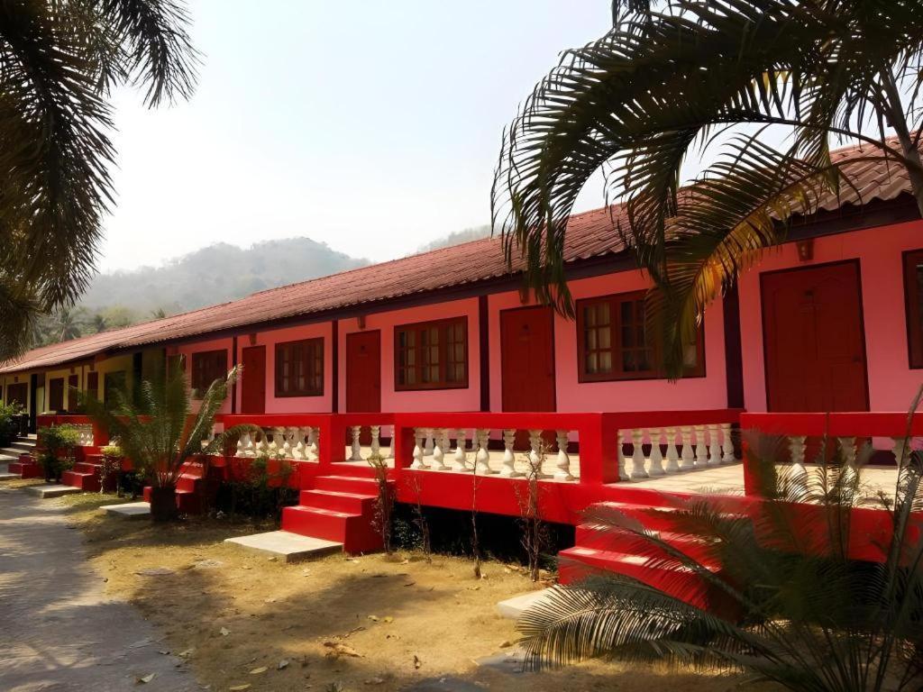 Umphangburiresort Luaran gambar