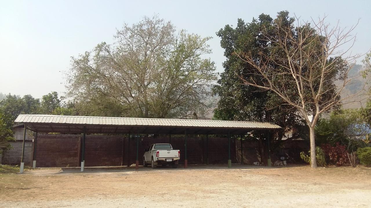Umphangburiresort Luaran gambar