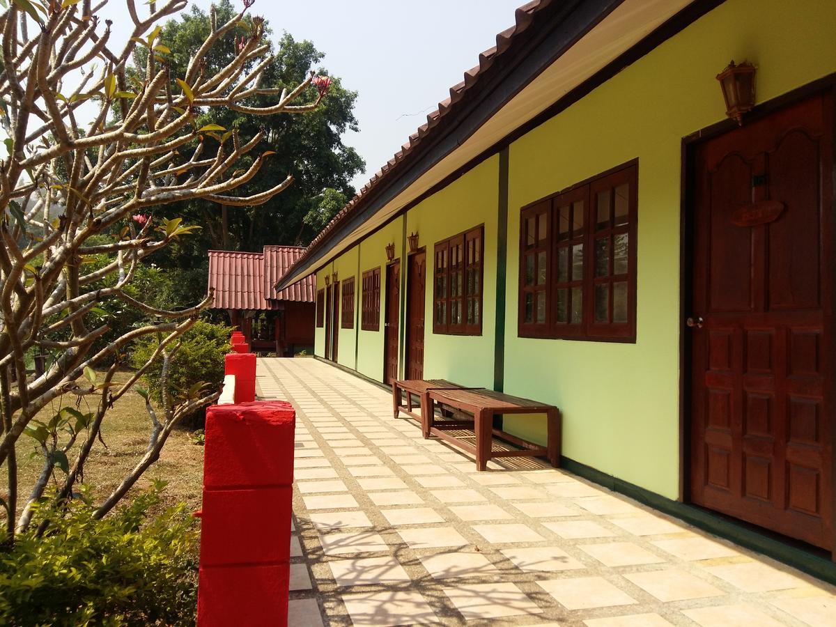 Umphangburiresort Luaran gambar